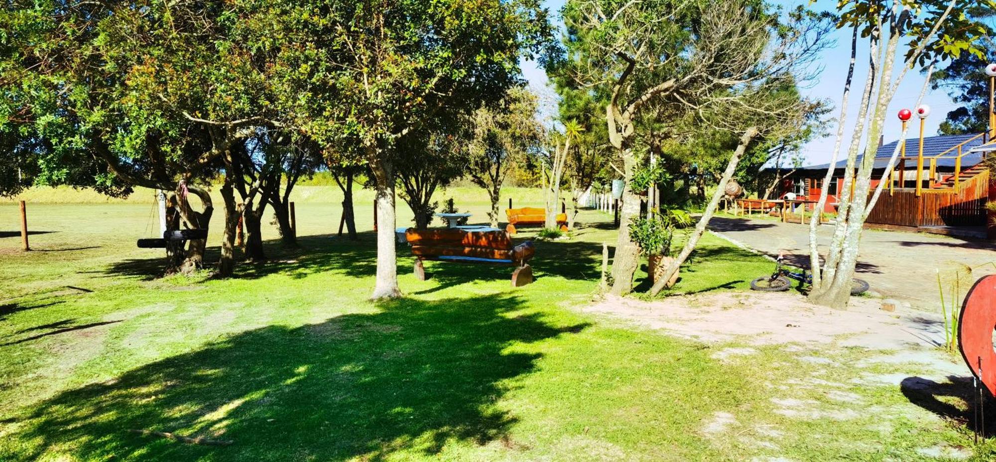 Moonsong Accommodation & Camping プレッテンバーグ・ベイ エクステリア 写真
