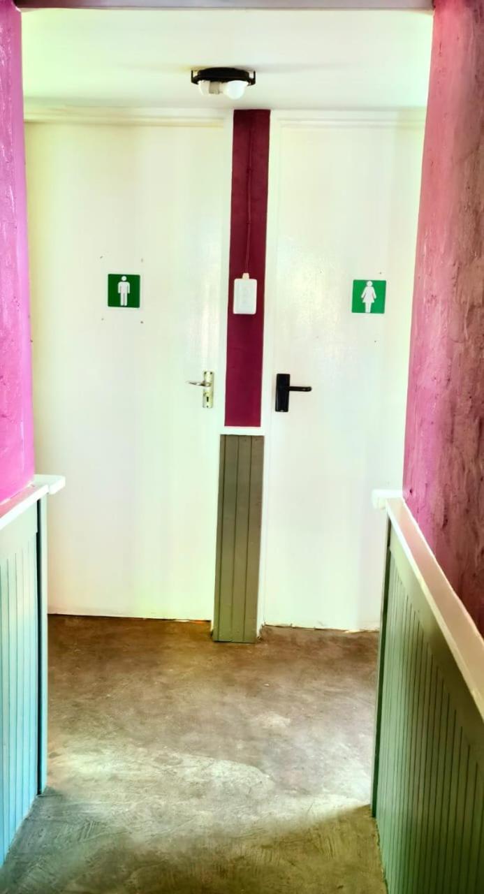 Moonsong Accommodation & Camping プレッテンバーグ・ベイ エクステリア 写真